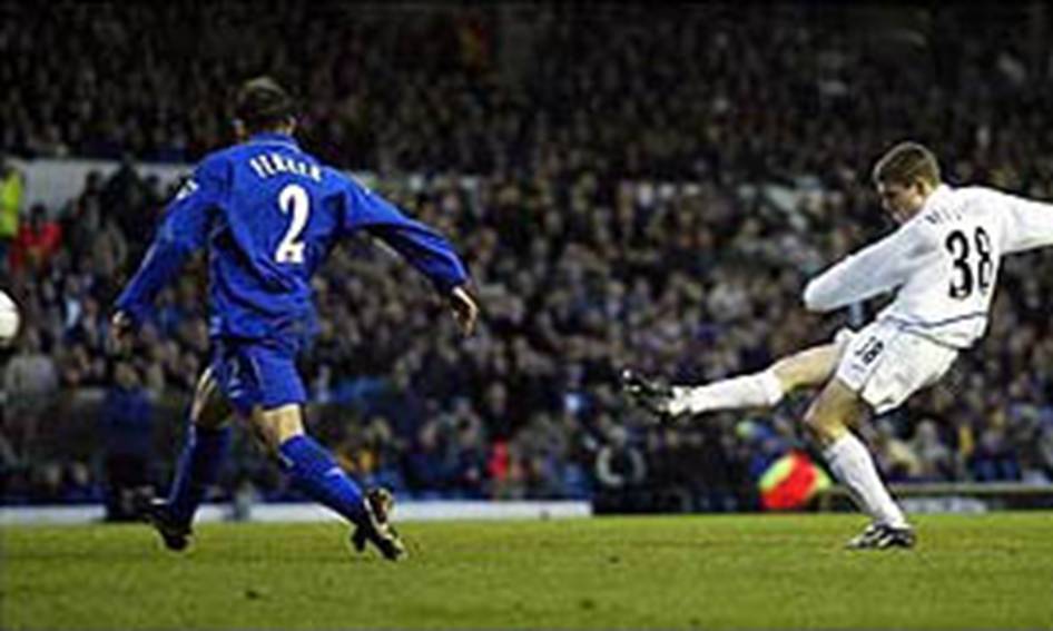2003 Chelsea Milner scores 2