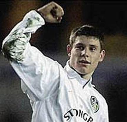2003 Chelsea Milner salutes fans